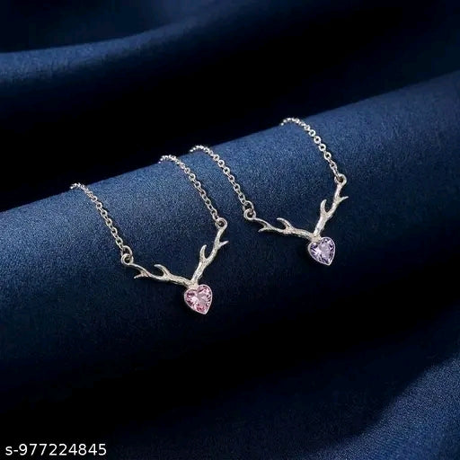 💖 Elegant Heart Pendant Necklace – Utsav Jewels